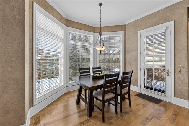 2108 W 115th Street, Leawood, KS 66211