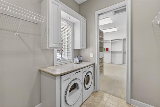 2108 W 115th Street, Leawood, KS 66211