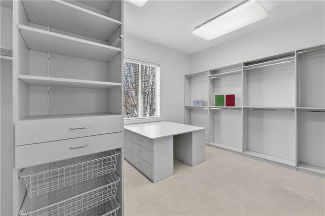 2108 W 115th Street, Leawood, KS 66211