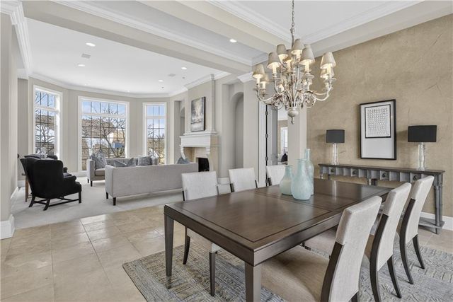 2108 W 115th Street, Leawood, KS 66211