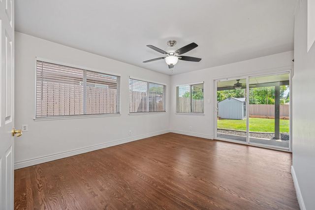 6100 Woodhaven Ave, Carmichael, CA 95608