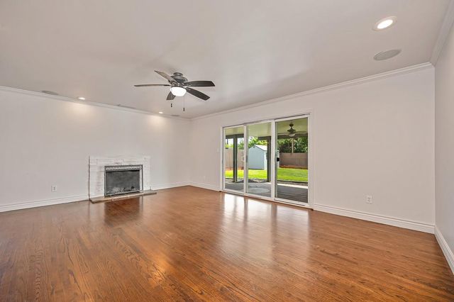 6100 Woodhaven Ave, Carmichael, CA 95608
