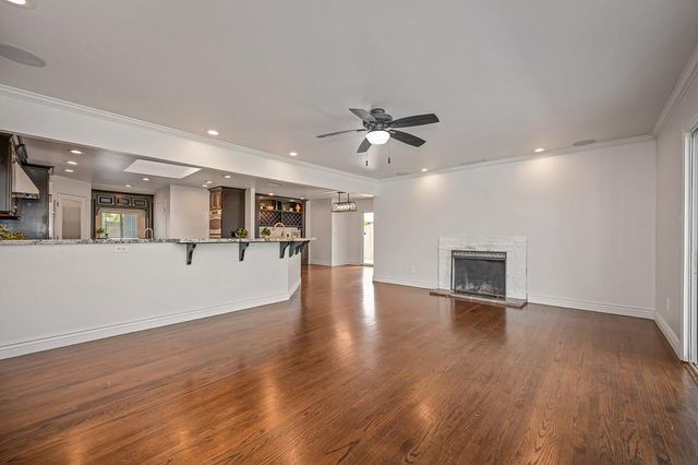6100 Woodhaven Ave, Carmichael, CA 95608