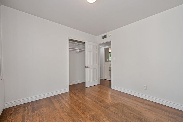 6100 Woodhaven Ave, Carmichael, CA 95608