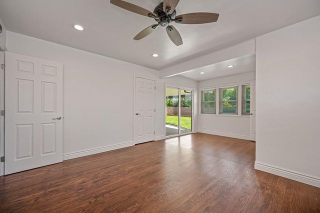 6100 Woodhaven Ave, Carmichael, CA 95608