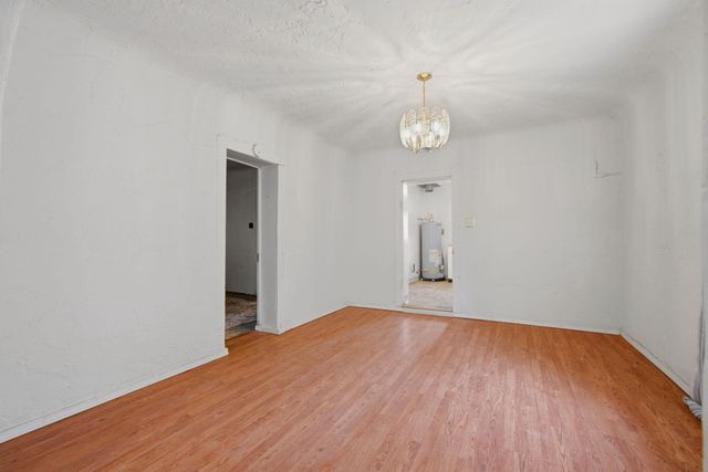 1204 John Street SE, Albuquerque, NM 87102