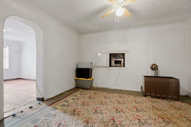 1204 John Street SE, Albuquerque, NM 87102