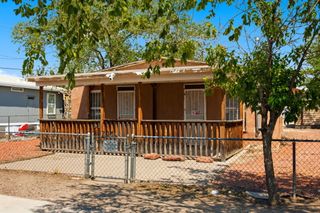 1204 John Street SE, Albuquerque, NM 87102