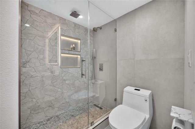 530 E CENTRAL BOULEVARD 803, Orlando, FL 32801