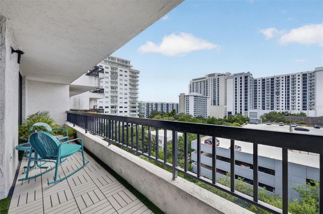 530 E CENTRAL BOULEVARD 803, Orlando, FL 32801