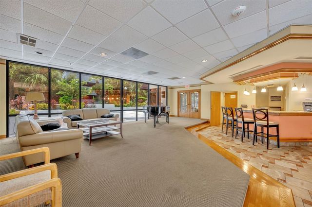 530 E CENTRAL BOULEVARD 803, Orlando, FL 32801