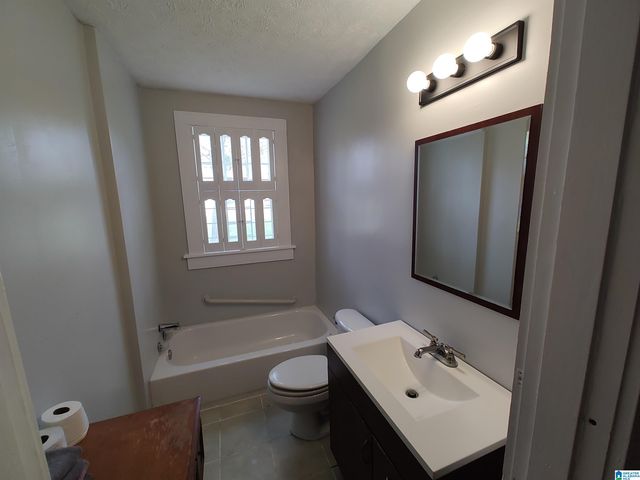 406 BROADWAY AVENUE, Sylacauga, AL 35150