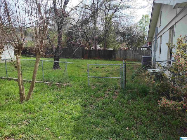 406 BROADWAY AVENUE, Sylacauga, AL 35150