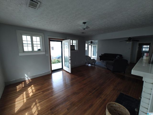 406 BROADWAY AVENUE, Sylacauga, AL 35150