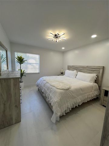 708 Normandy O 708, Delray Beach, FL 33484