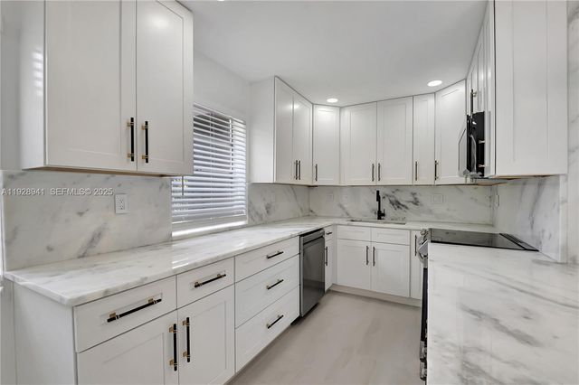 708 Normandy O 708, Delray Beach, FL 33484