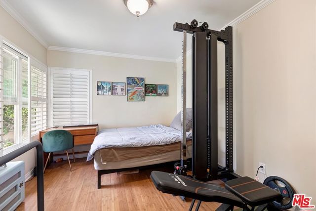 3240 Mcmanus Avenue, Los Angeles, CA 90034