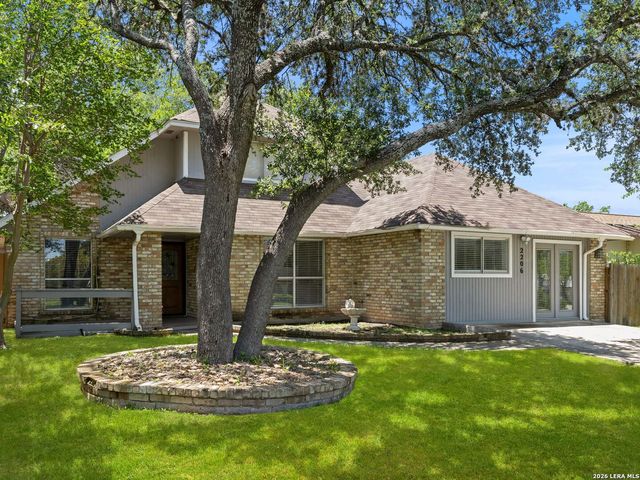 2206 PEACH BLOSSOM ST, San Antonio, TX 78247