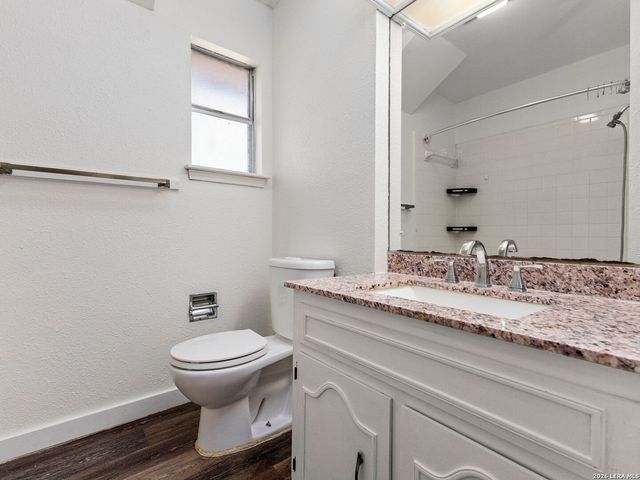 2206 PEACH BLOSSOM ST, San Antonio, TX 78247