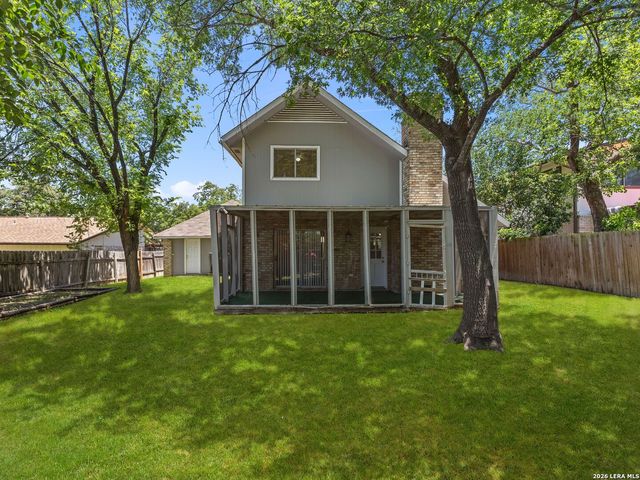 2206 PEACH BLOSSOM ST, San Antonio, TX 78247