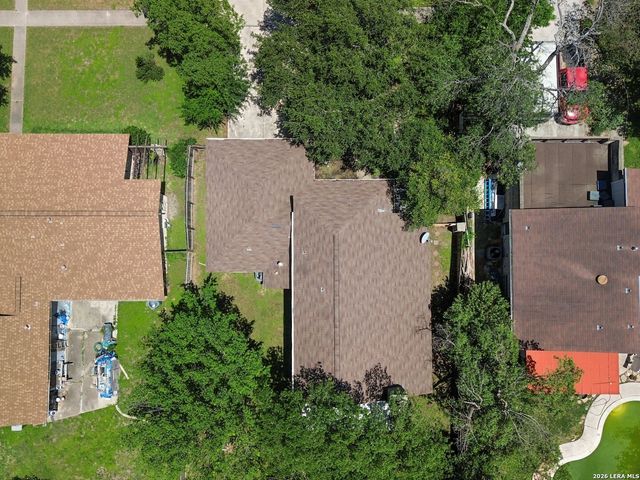 2206 PEACH BLOSSOM ST, San Antonio, TX 78247