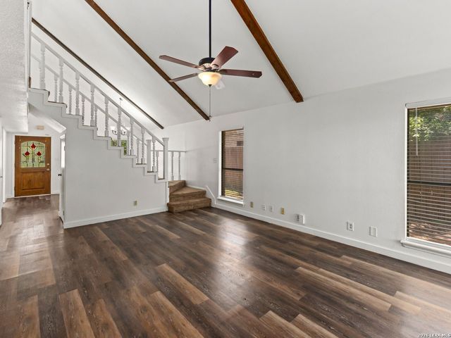 2206 PEACH BLOSSOM ST, San Antonio, TX 78247