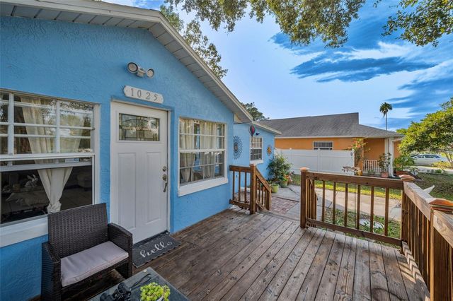 1025 11TH AVENUE NW, Largo, FL 33770