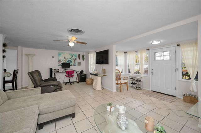 1025 11TH AVENUE NW, Largo, FL 33770