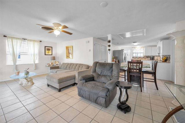 1025 11TH AVENUE NW, Largo, FL 33770