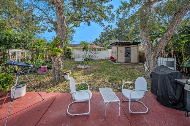 1025 11TH AVENUE NW, Largo, FL 33770