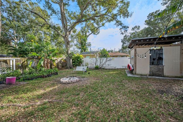 1025 11TH AVENUE NW, Largo, FL 33770