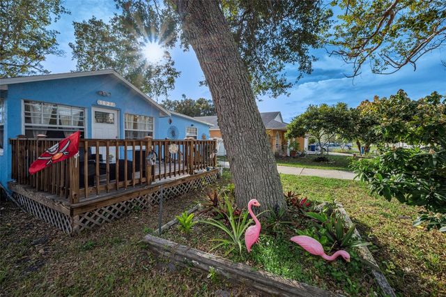 1025 11TH AVENUE NW, Largo, FL 33770