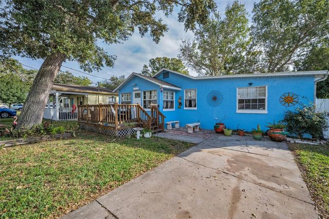 1025 11TH AVENUE NW, Largo, FL 33770