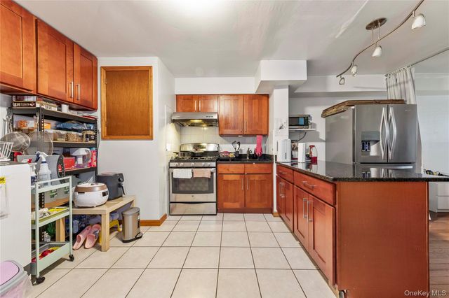 14477 37th Avenue, Flushing, NY 11354