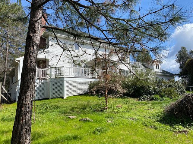 1595 Eden Forest Dr, Colfax, CA 95713