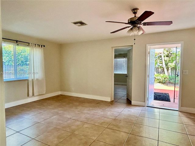 1435 NE 22nd St 2, Wilton Manors, FL 33305