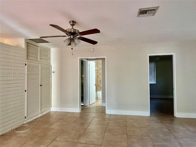 1435 NE 22nd St 2, Wilton Manors, FL 33305