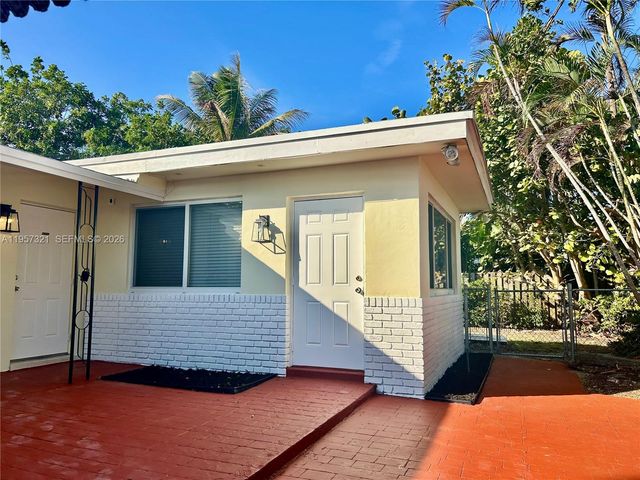1435 NE 22nd St 2, Wilton Manors, FL 33305