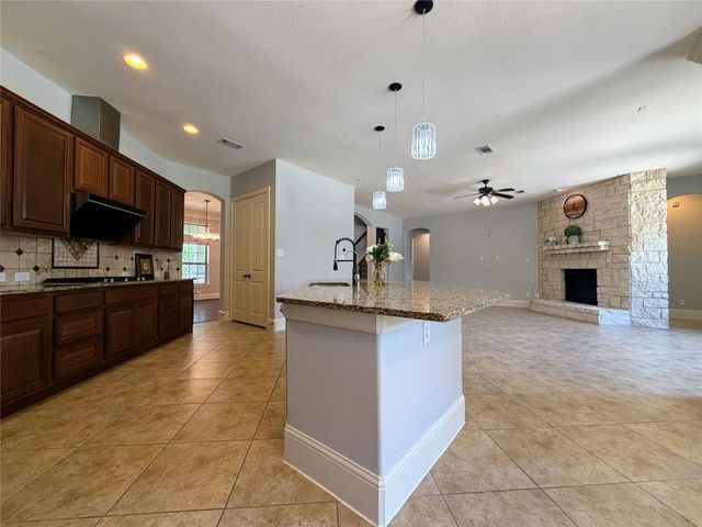 5119 Water Oak Crescent, Fulshear, TX 77441