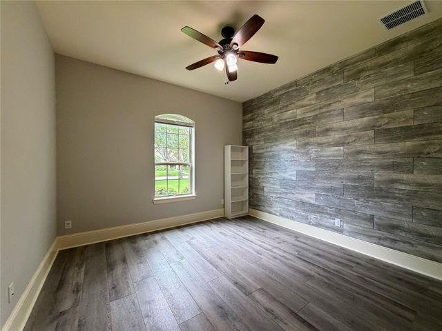 5119 Water Oak Crescent, Fulshear, TX 77441