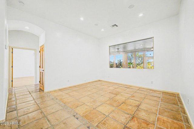 36439 N 14TH Street, Phoenix, AZ 85086
