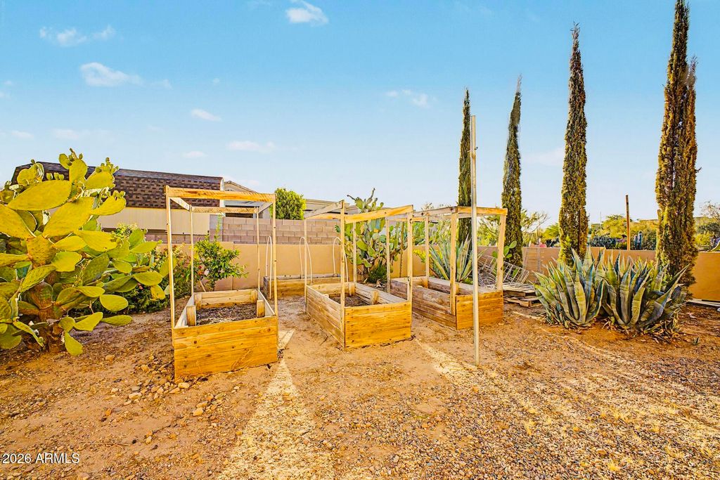 Image 35 of property listing at 36439 N 14TH Street, Phoenix, AZ 85086