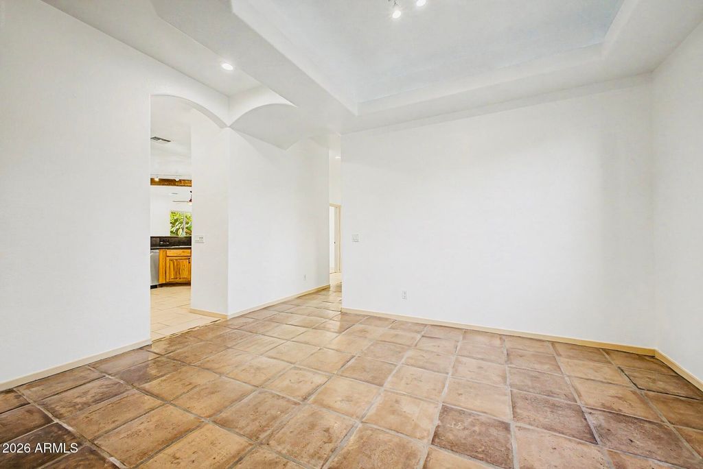 Image 5 of property listing at 36439 N 14TH Street, Phoenix, AZ 85086