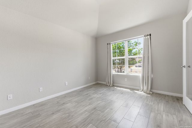 829 Stonemanor Bay, Seguin, TX 78155