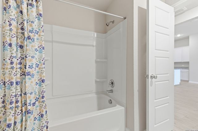 829 Stonemanor Bay, Seguin, TX 78155