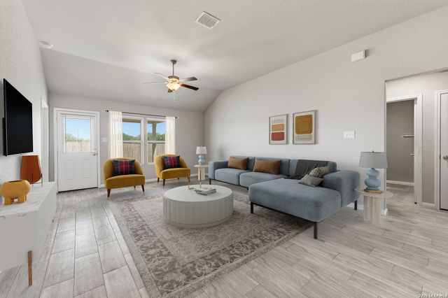 829 Stonemanor Bay, Seguin, TX 78155