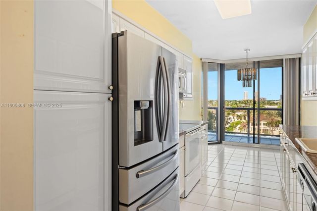 3598 Yacht Club Drive 602, Aventura, FL 33180