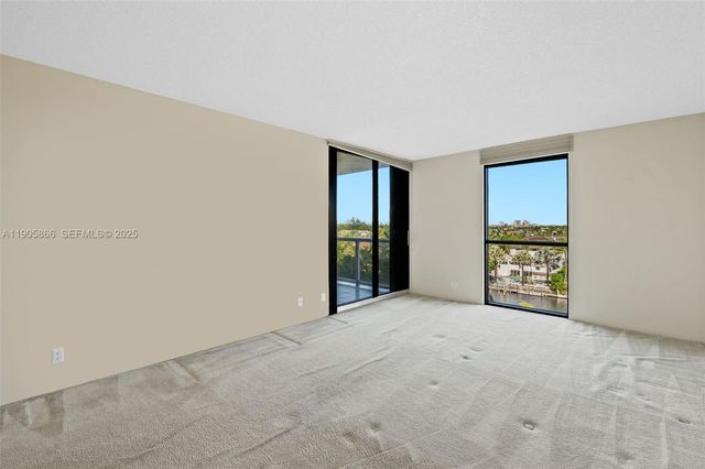 3598 Yacht Club Drive 602, Aventura, FL 33180