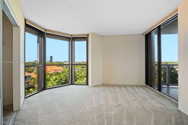 3598 Yacht Club Drive 602, Aventura, FL 33180