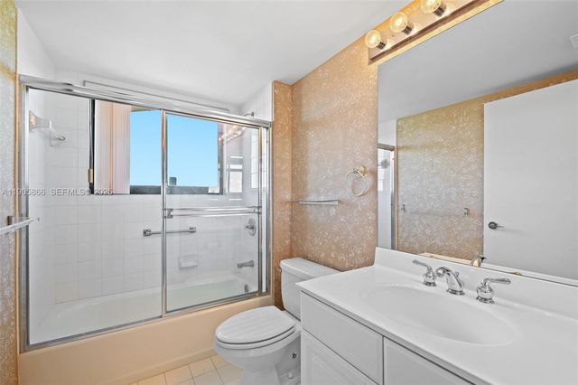 3598 Yacht Club Drive 602, Aventura, FL 33180